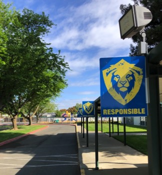  school sign 